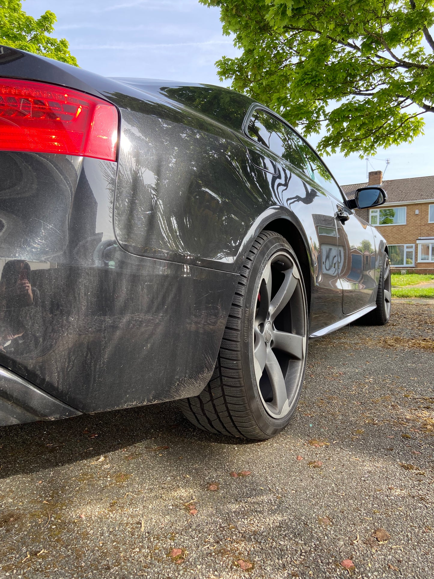 Exterior Valet
