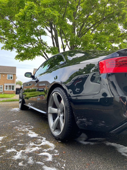 Exterior Valet